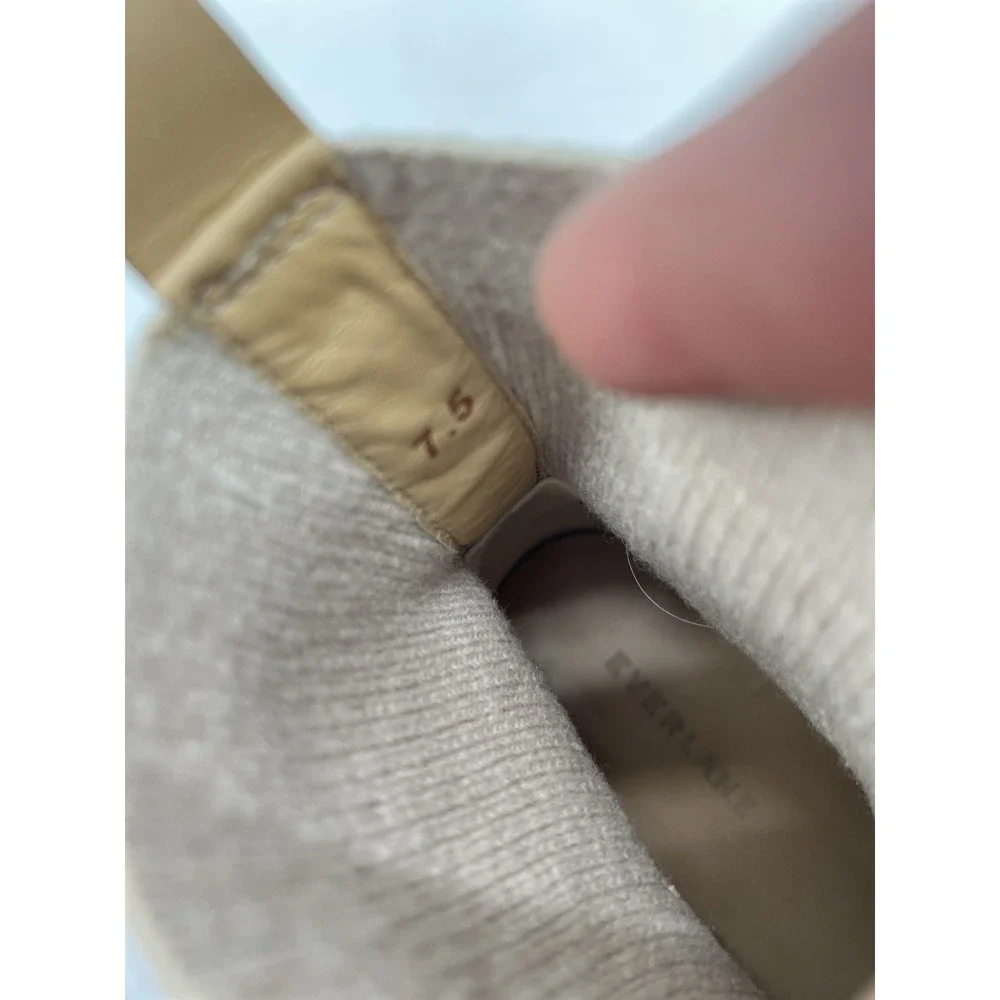 Everlane The Glove Boot in ReKnit Bone Cream Ribbed Sock Ankle Boots Size 7.5